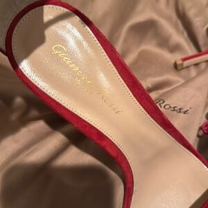 Gianvito Rossi Red Heels for Women